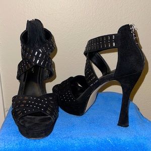 BCBG heels 👠